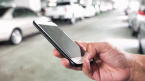 Why Small Taxi Companies Need an Online Booking System - Davina Connect